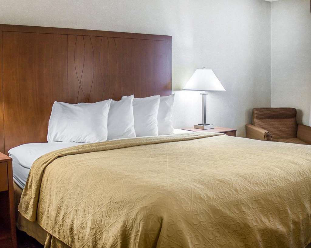 Quality Inn Tomah Phòng bức ảnh